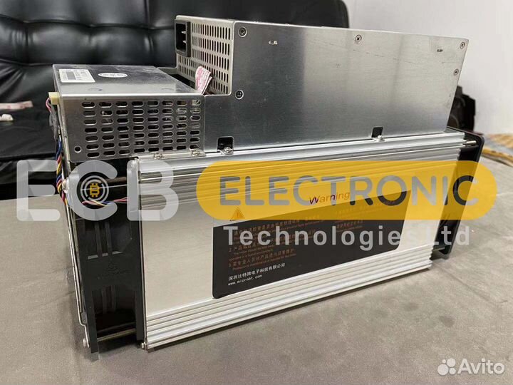 Б/У Whatsminer M20s 68T асик майнер