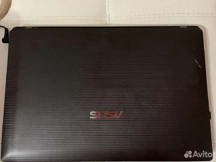 Ноутбук asus