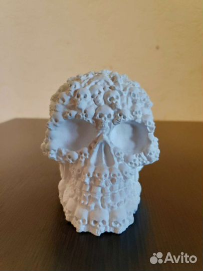 Статуэтка скелет