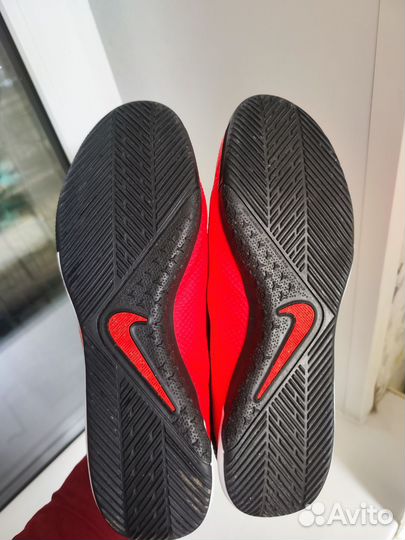 Бутсы зальные Nike (44)