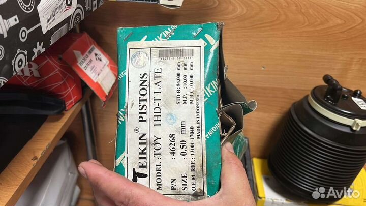 Продам поршня на Лэнд Крузер 80