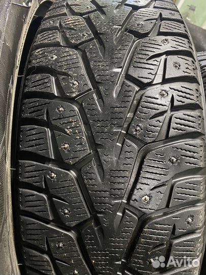 Yokohama Ice Guard Stud IG55 225/55 R18