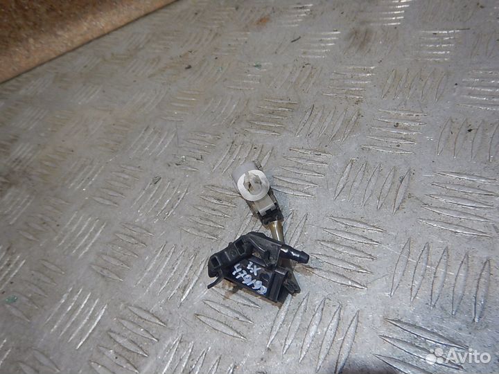 Форсунка омывателя лобового стекла, Lexus (Лексус)