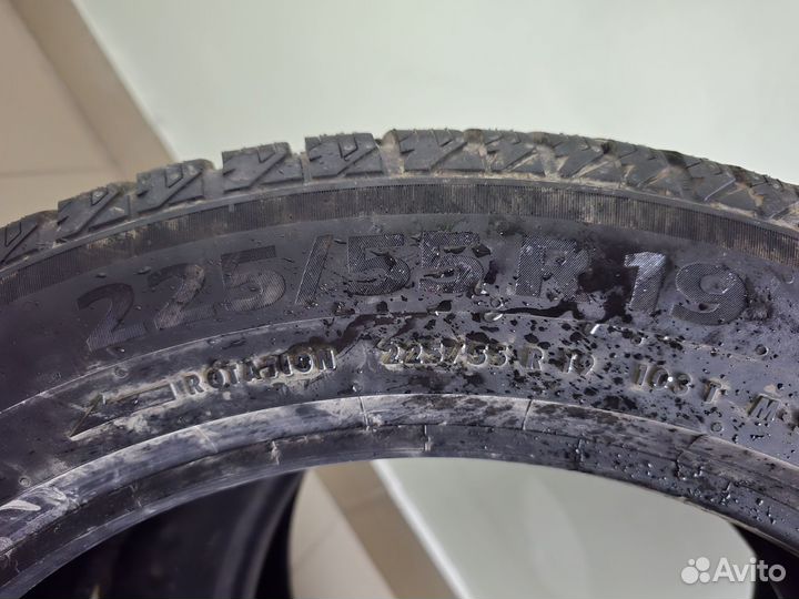 Continental VikingContact 7 SSR 225/55 R19