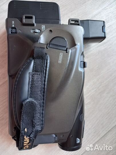 Видеокамера Панасоник nv-r500