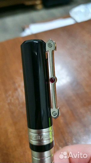 Серебряная ручка girard perregaux