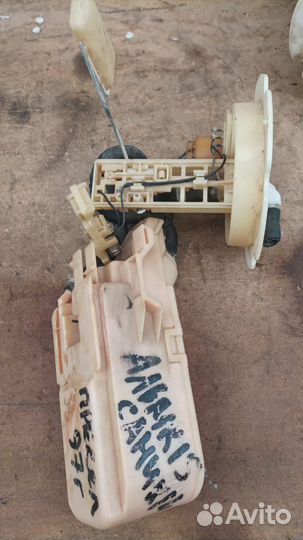 Нисан Санни 14 топливный бензонасос