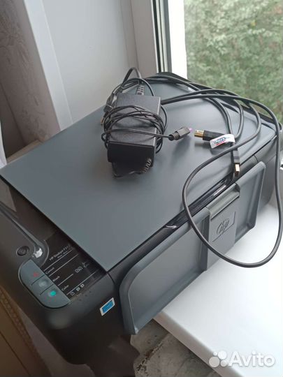 Принтер HP Deskjet 2423