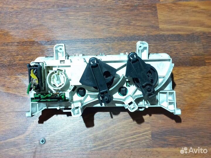 Блок управления отопителем Renault symbol