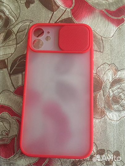 Чехол на iPhone 11