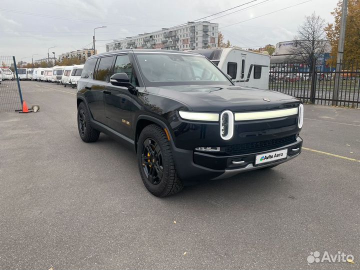 Rivian R1S AT, 2023, 100 км