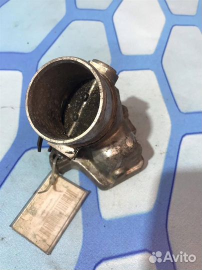 Дроссельная заслонка 8D0145950D