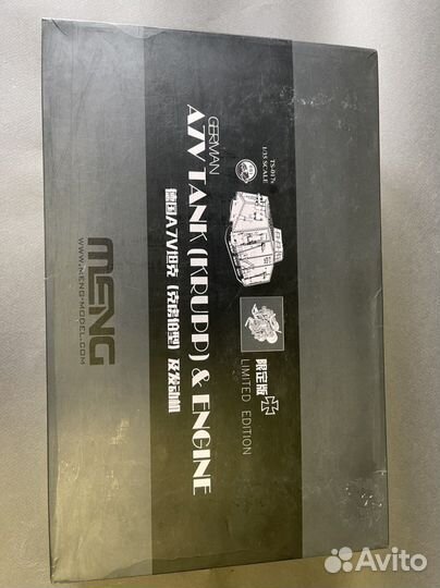 Сборная модель A7V tank (krupp) & engine Meng