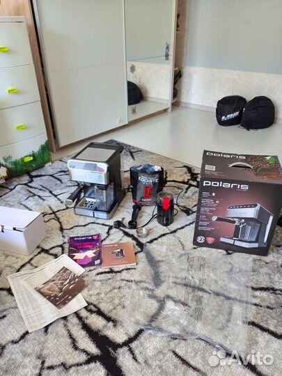 Кофеварка рожковая Polaris PCM 1535E