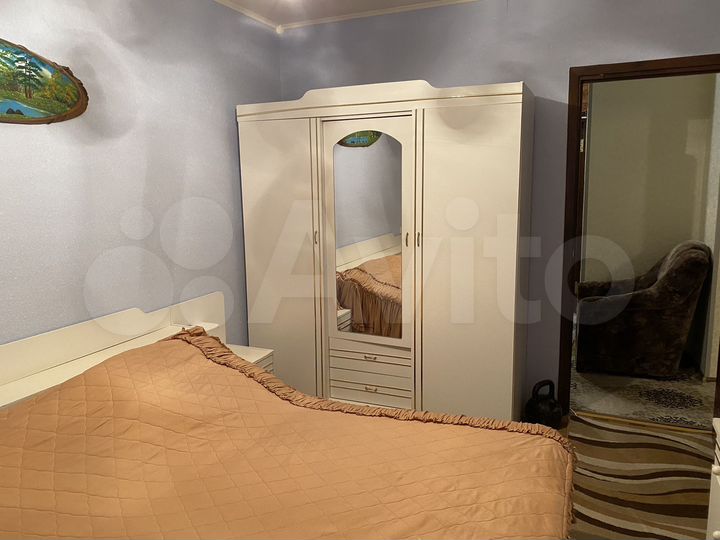 4-к. квартира, 78 м², 2/5 эт.