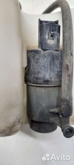 Бачок омывателя с моторчиком Renault Logan 2