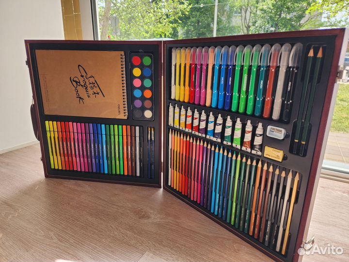 Набор для рисования deli Painting Set Wooden Box