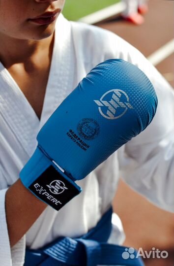 Перчатки для карате WKF Expert