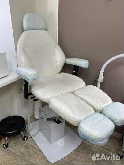 Педикюрное кресло бу с электроприводом