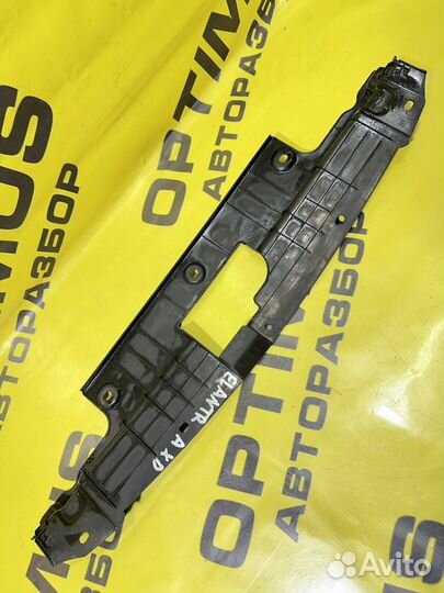 Кожух замка капота Hyundai Elantra XD