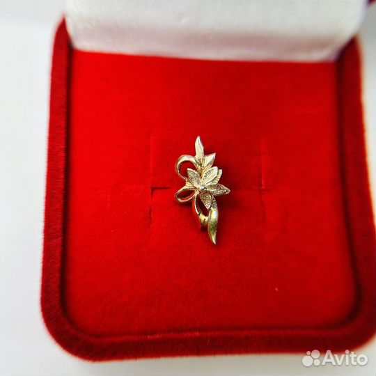 Золотая подвеска