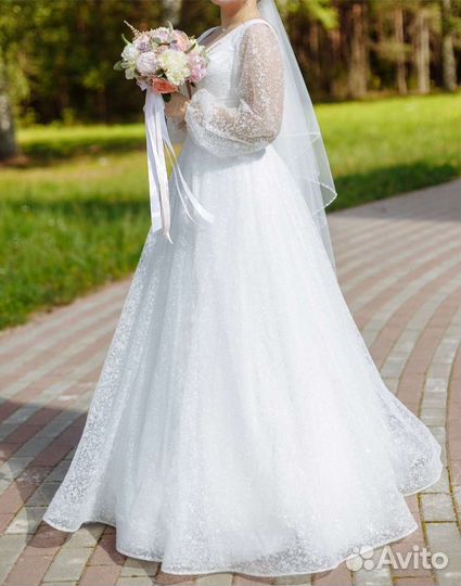 Свадебное платье