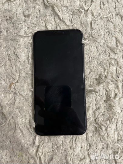 Телефон iPhone 10