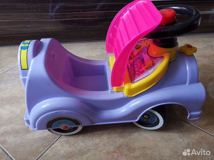 Машинка-каталка
