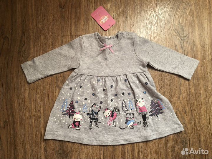 Новое платье 68 размер