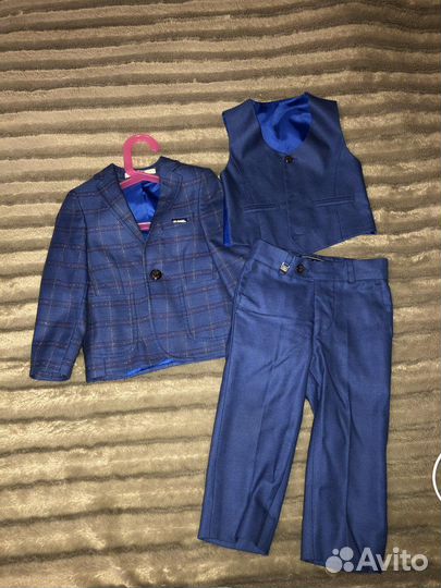 Костюм тройка на мальчика