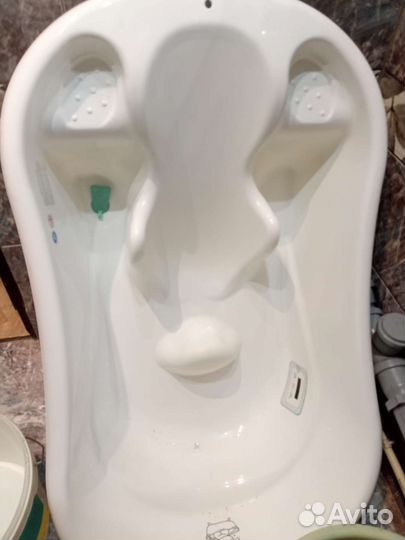 Ванночка для купания с горкой