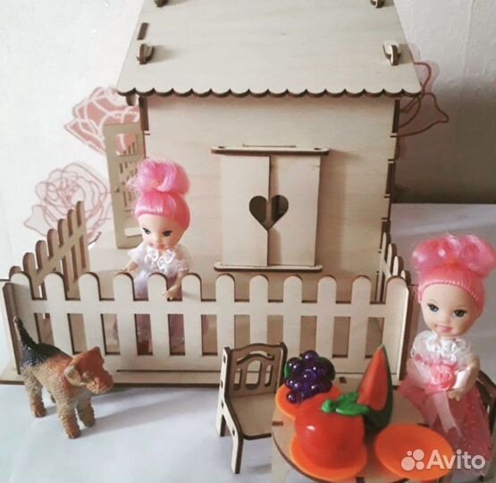 Кукольный домик