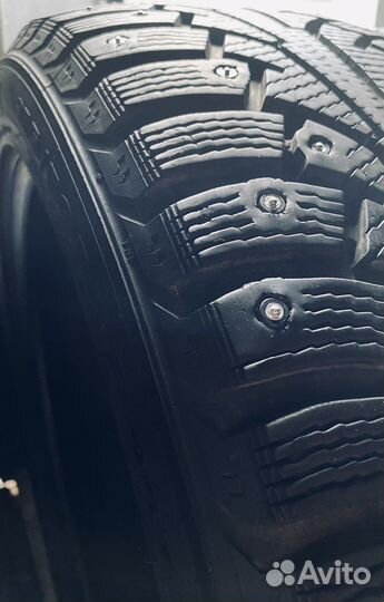 Nokian Tyres Hakkapeliitta 5 215/50 R17 95T