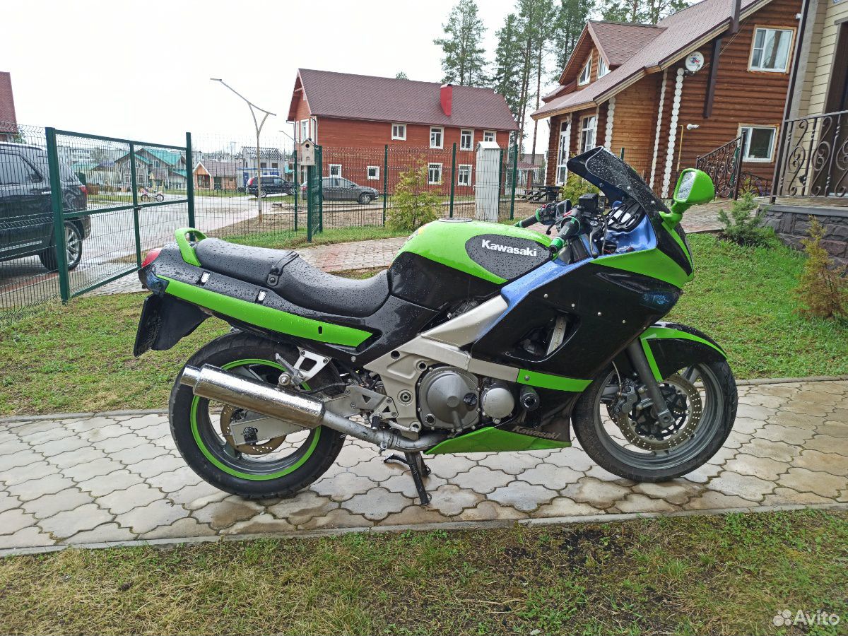 Мотоцикл Kawasaki zzr 400 купить в Краснозатонском | Транспорт | Авито