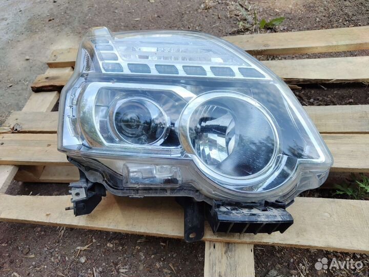 Фара правая nissan x-trail t31 ксенон рестайлинг