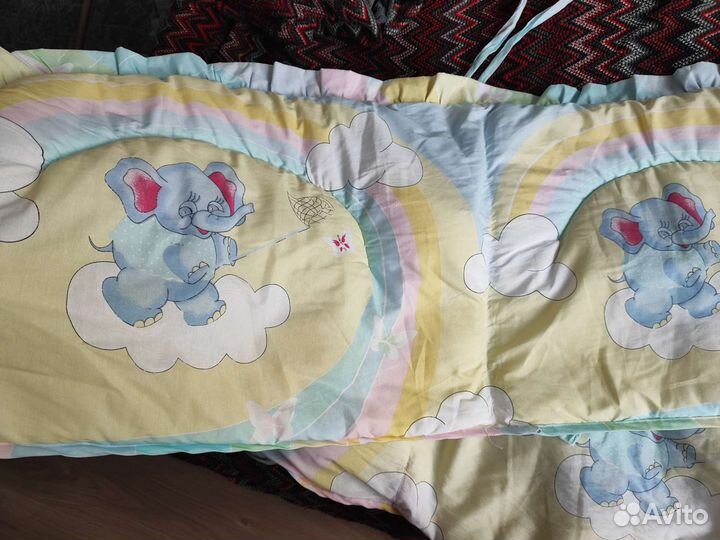 Бортики в кроватку постельное белье 2шт