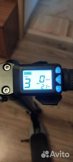 Электросамокат iconbit a65 новый