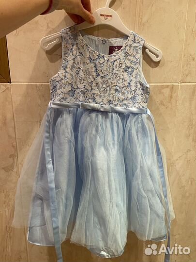 Платье для девочки нарядное 110 голубое