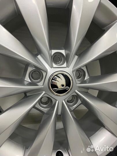 Новые Skoda Karoq, Dunlop Ice 02 215/60 R16