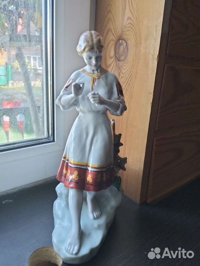 Любит не бит или гадание на ромашке фарфор киев