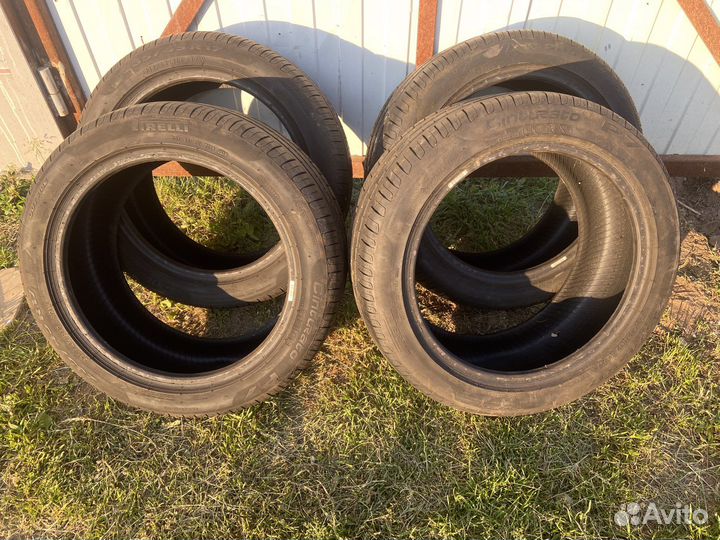 Pirelli Cinturato P7 235/45 R17 97W