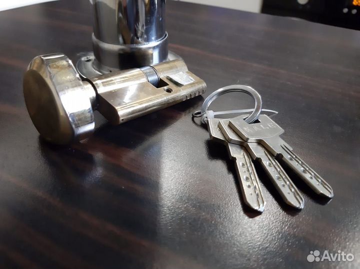 Личинка замка kale 3 ключа