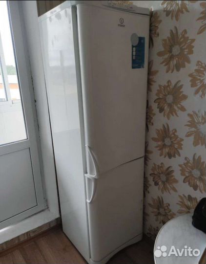 Холодильник