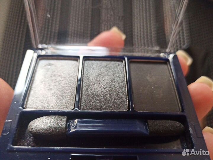 Тени для век, хайлайтер, тональный крем арт визаж