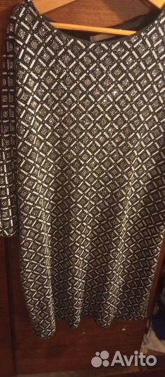 Платья женские и жилетка