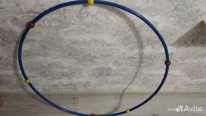 Обруч гимнастический
