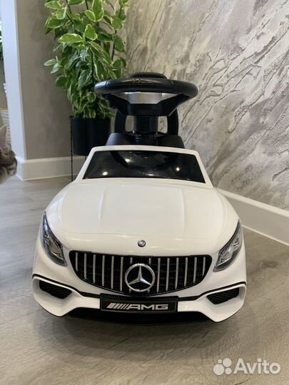 Детская машинка каталка mercedes