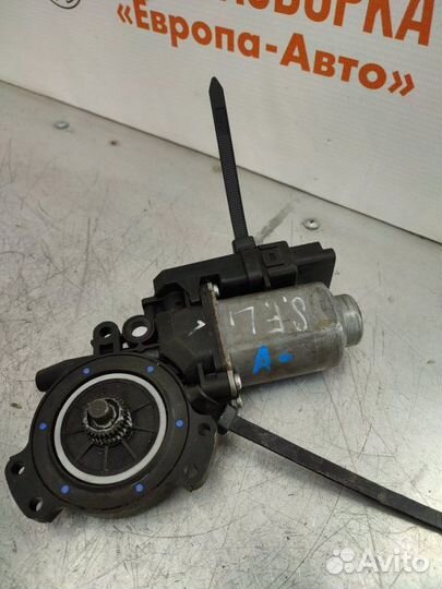 Моторчик стеклоподъемника передний левый Hyundai