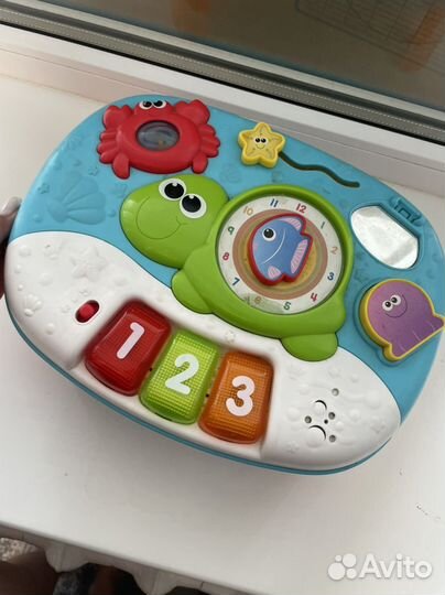 Игровой развивающий столик