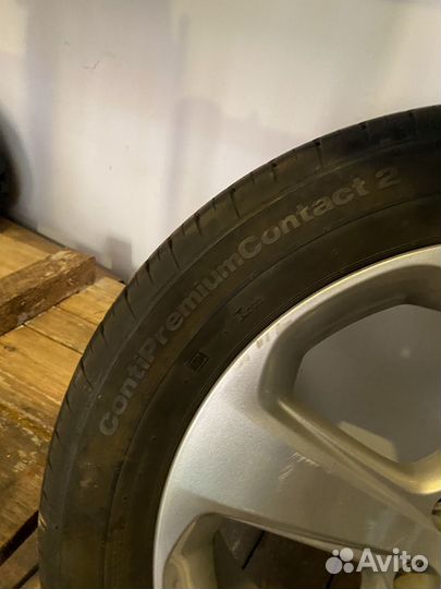 Continental ContiPremiumContact 2 215/55 R18